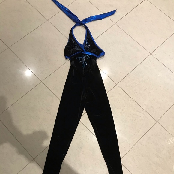 Full length dance costume - Picture 2 of 3